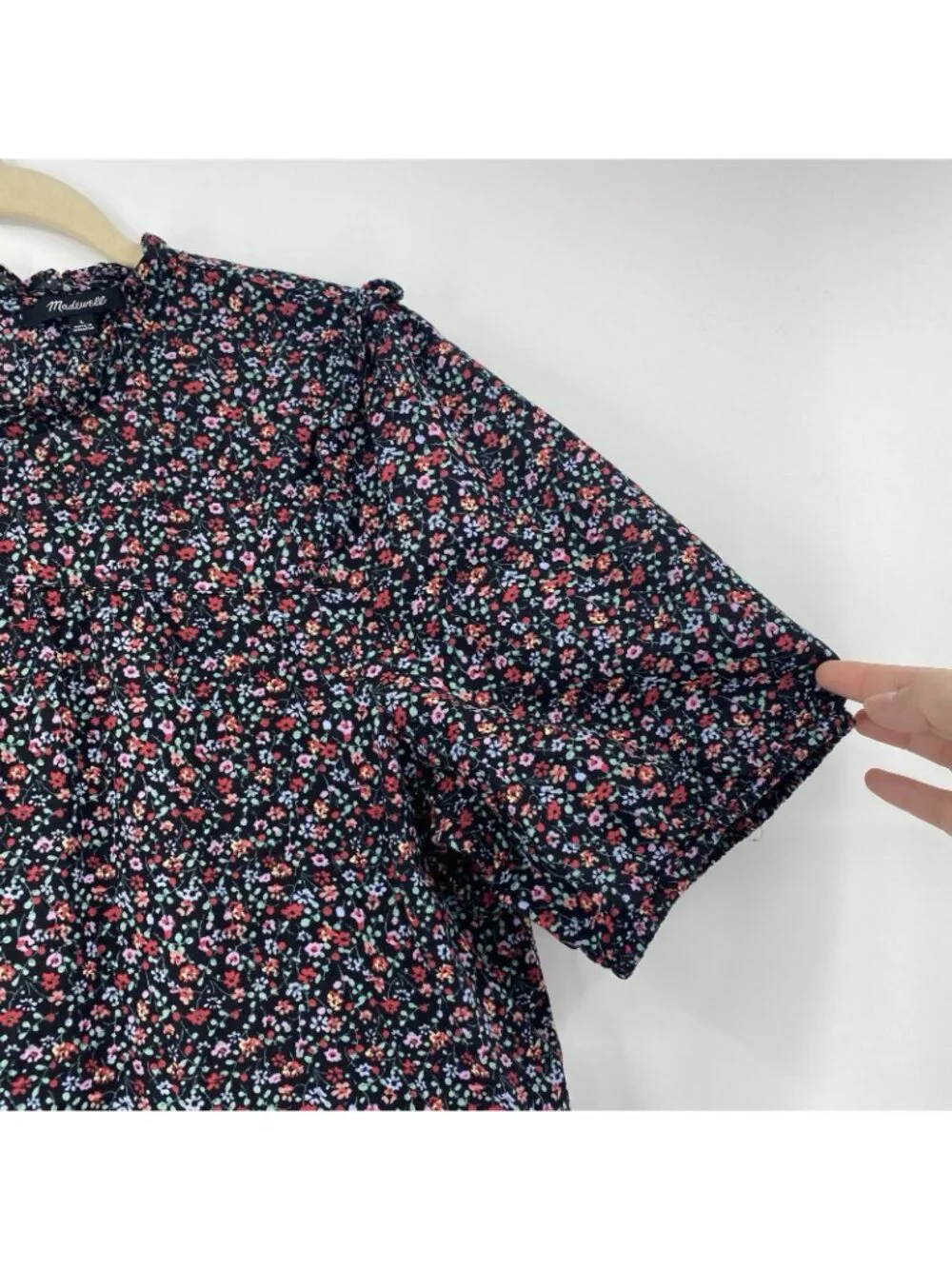 Madewell Size Large Puff-Sleeve Ruffle Top in Fieldwalk Floral Style #AK050